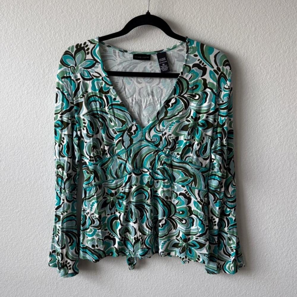 Vintage early 2000s green top